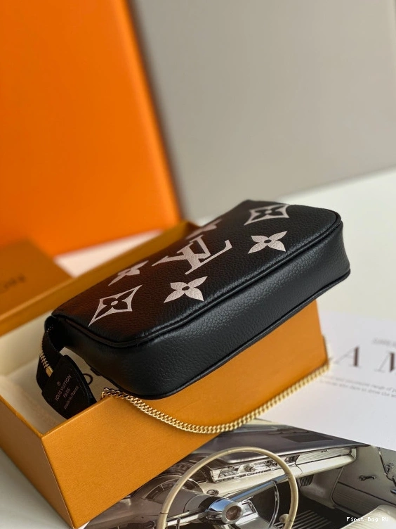 Firstbags ru ACCESSOIRES MINI VUITTON LOUIS POCHETTE 0812